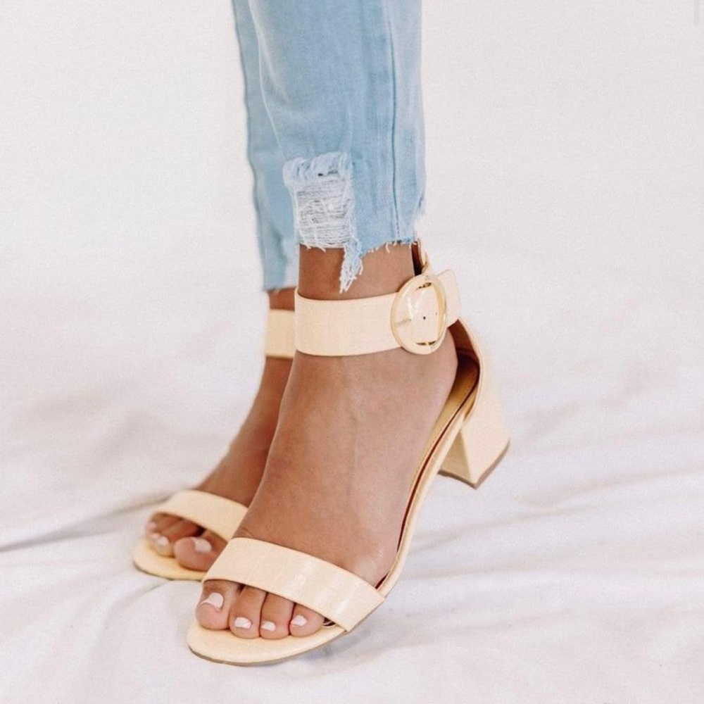yellow heels